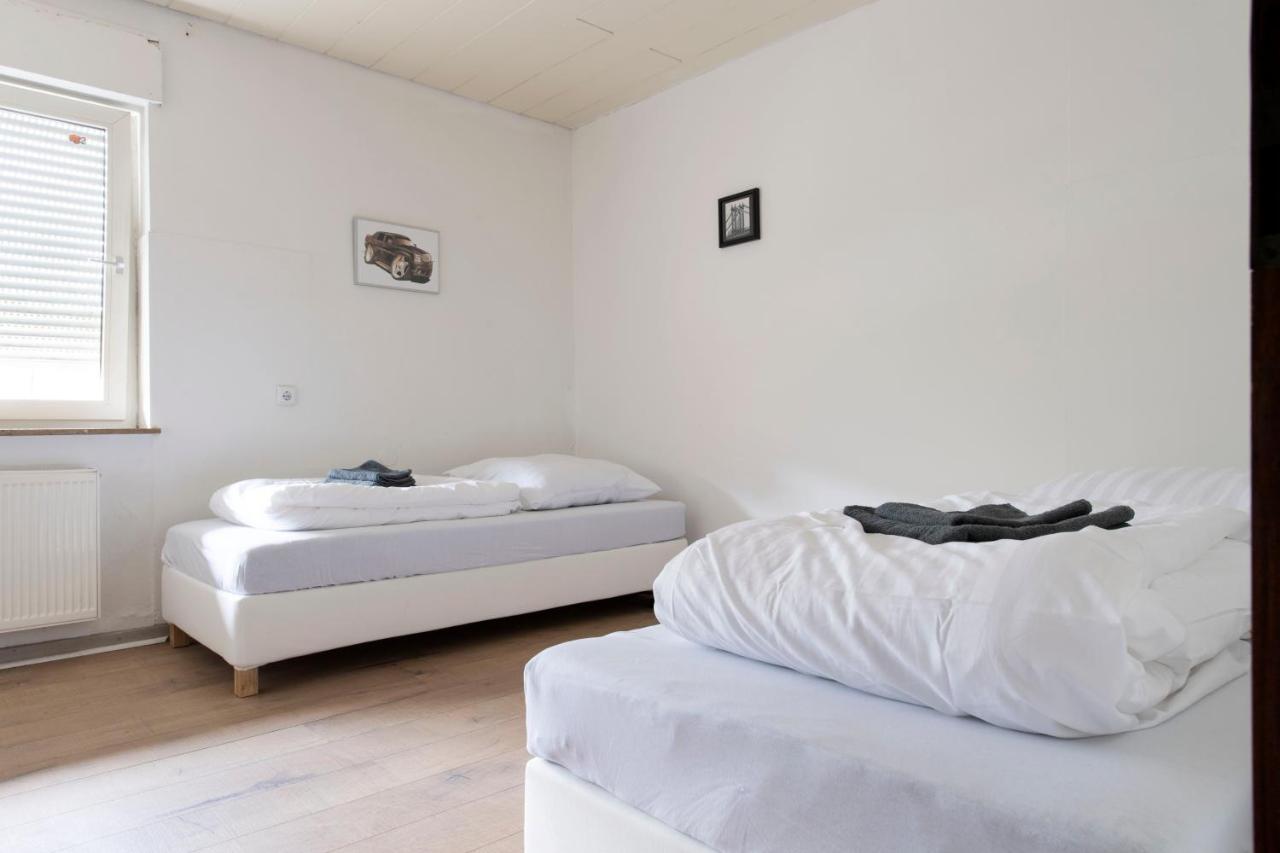 Workers Home- Central - 8 Single Box Spring Beds - Near Enschede Gronau  Bagian luar foto
