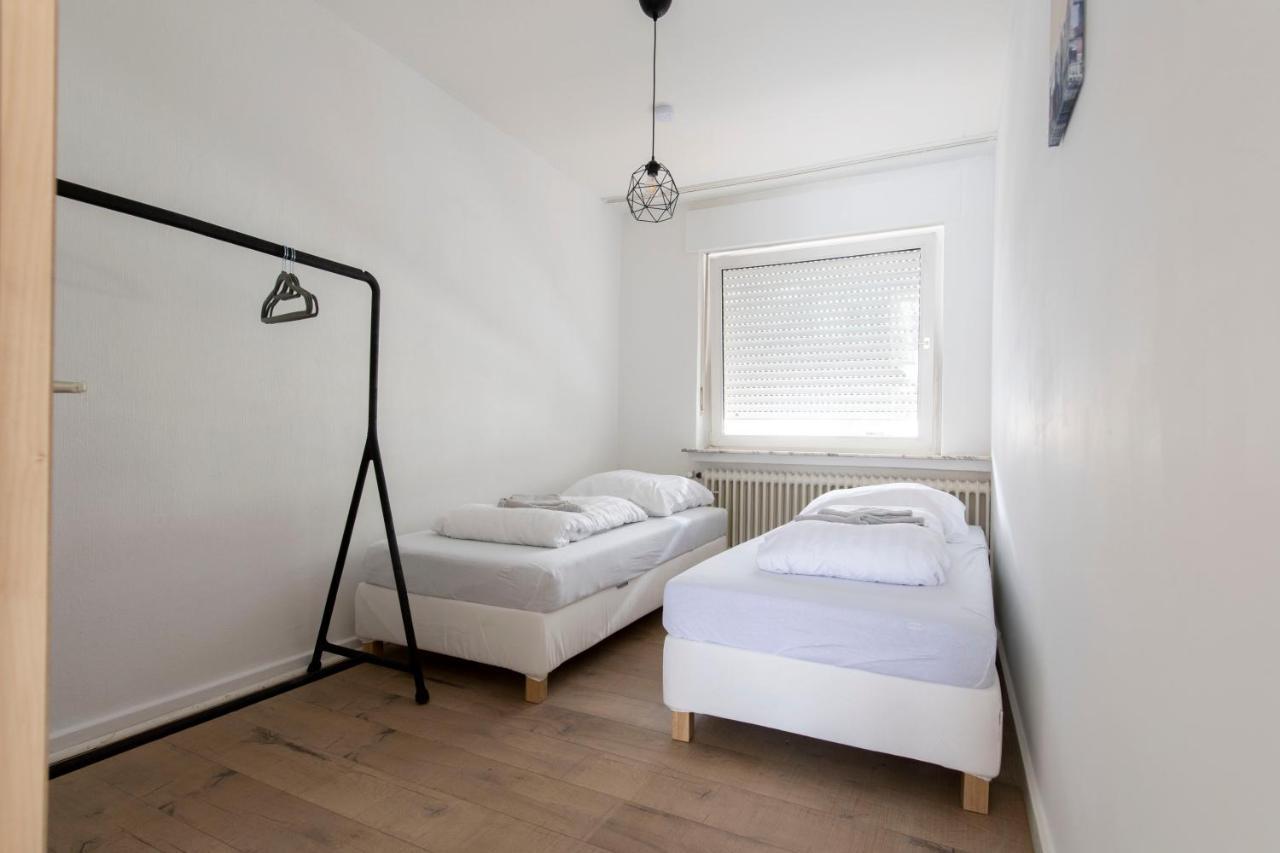 Workers Home- Central - 8 Single Box Spring Beds - Near Enschede Gronau  Bagian luar foto